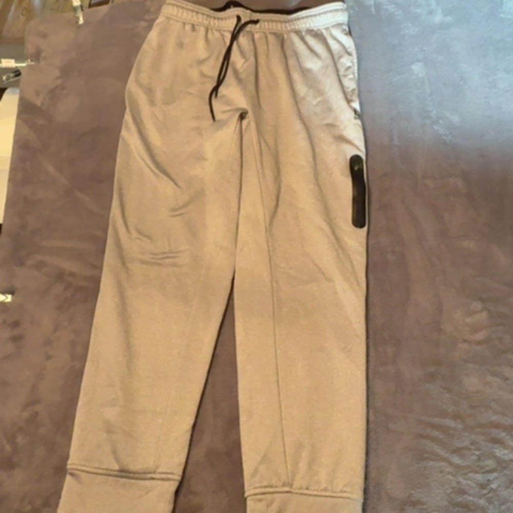 Reebok Joggers Men Large Gray Logo Athletic Performance Streetwear